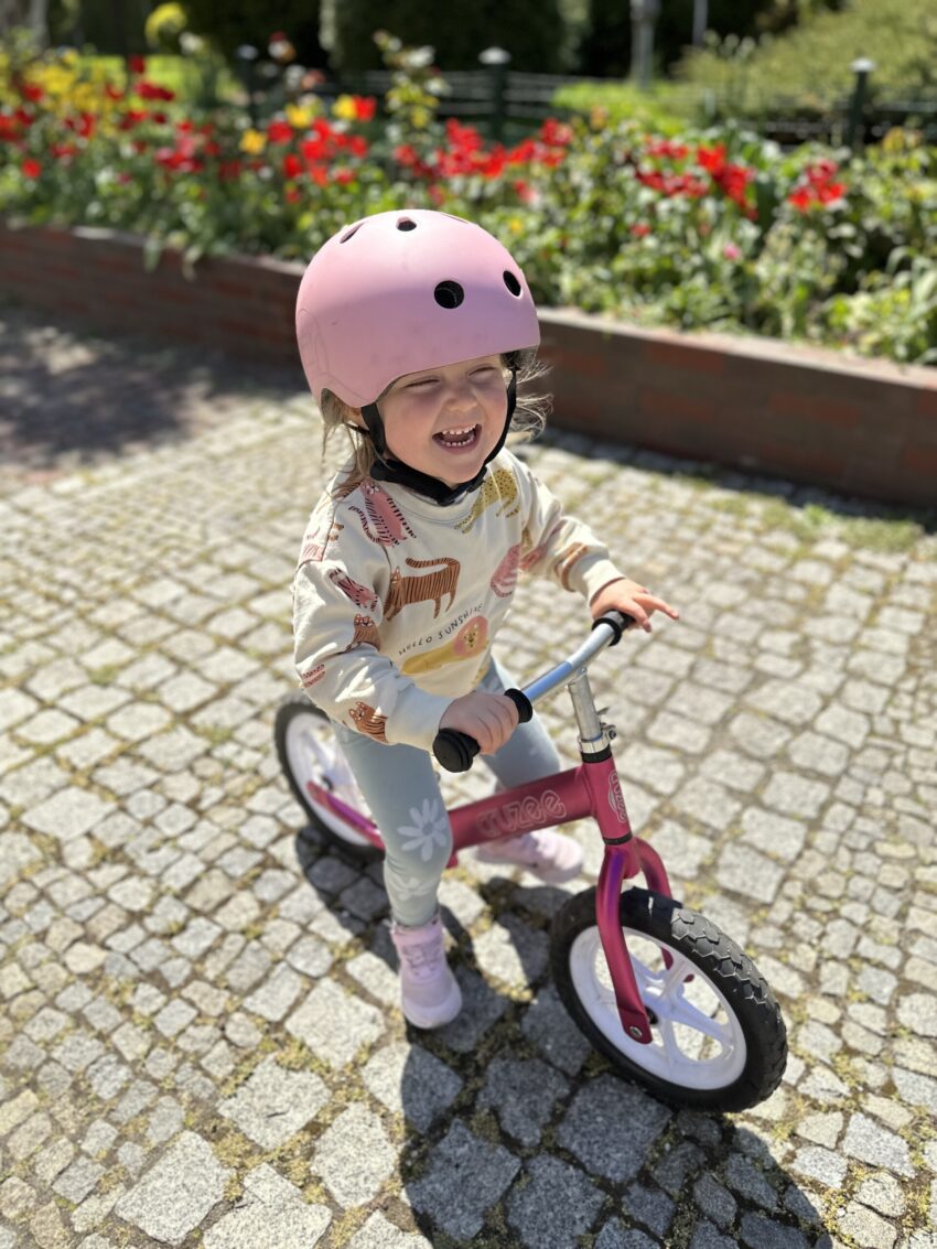 Jaki rower wybrać dla dziecka? Rower biegowy czy z pedałami?